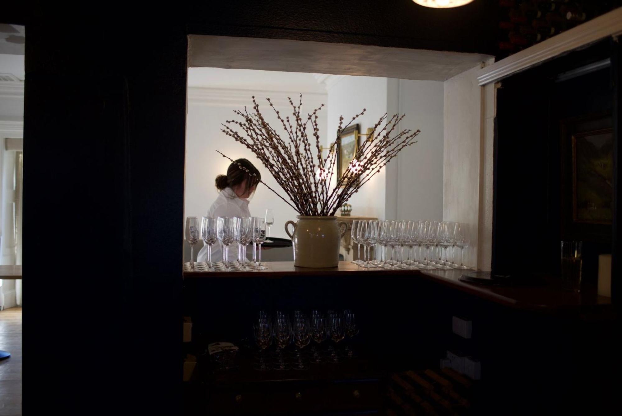 The Duke Hotel Hilmarton エクステリア 写真