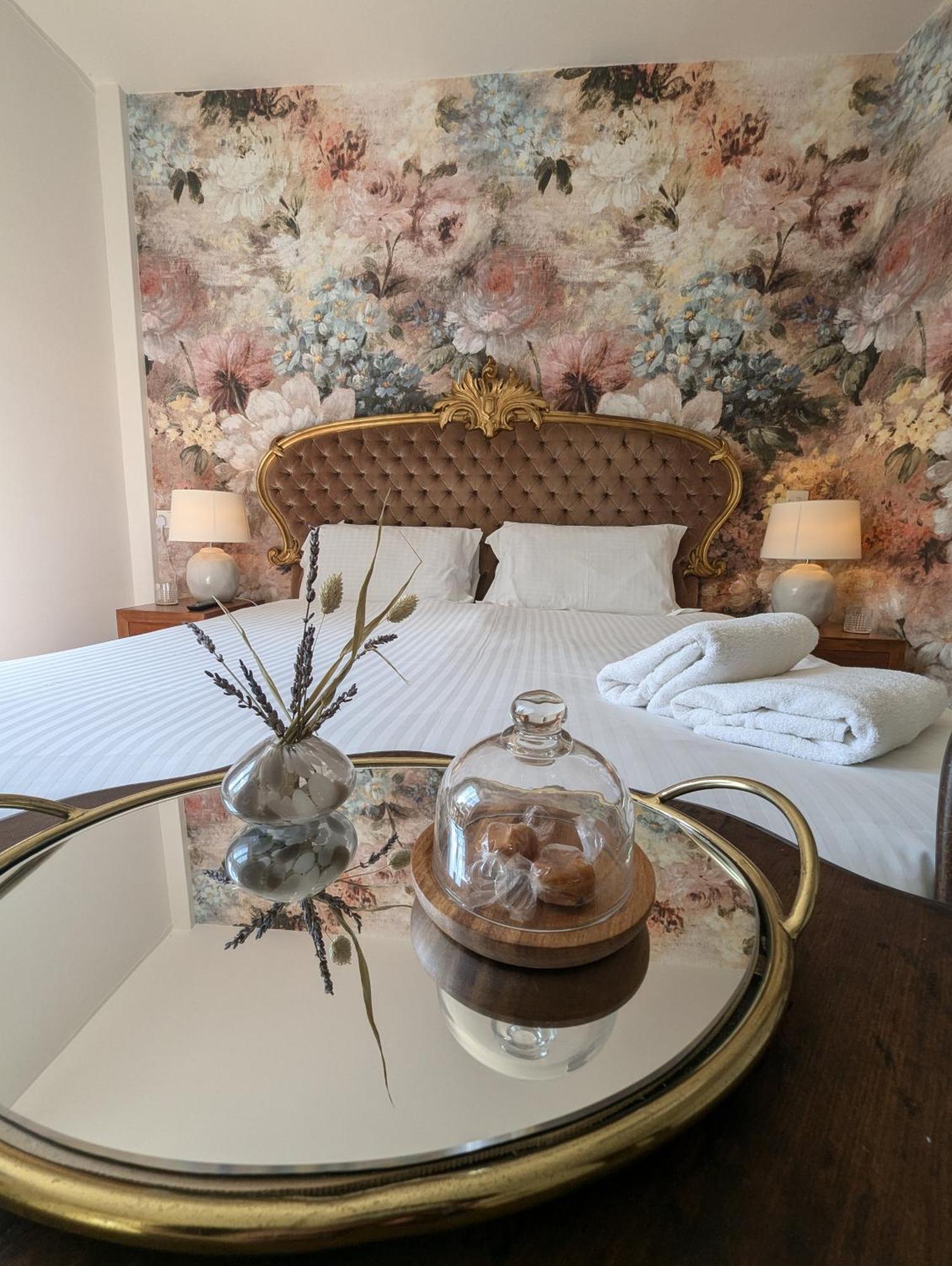 The Duke Hotel Hilmarton エクステリア 写真