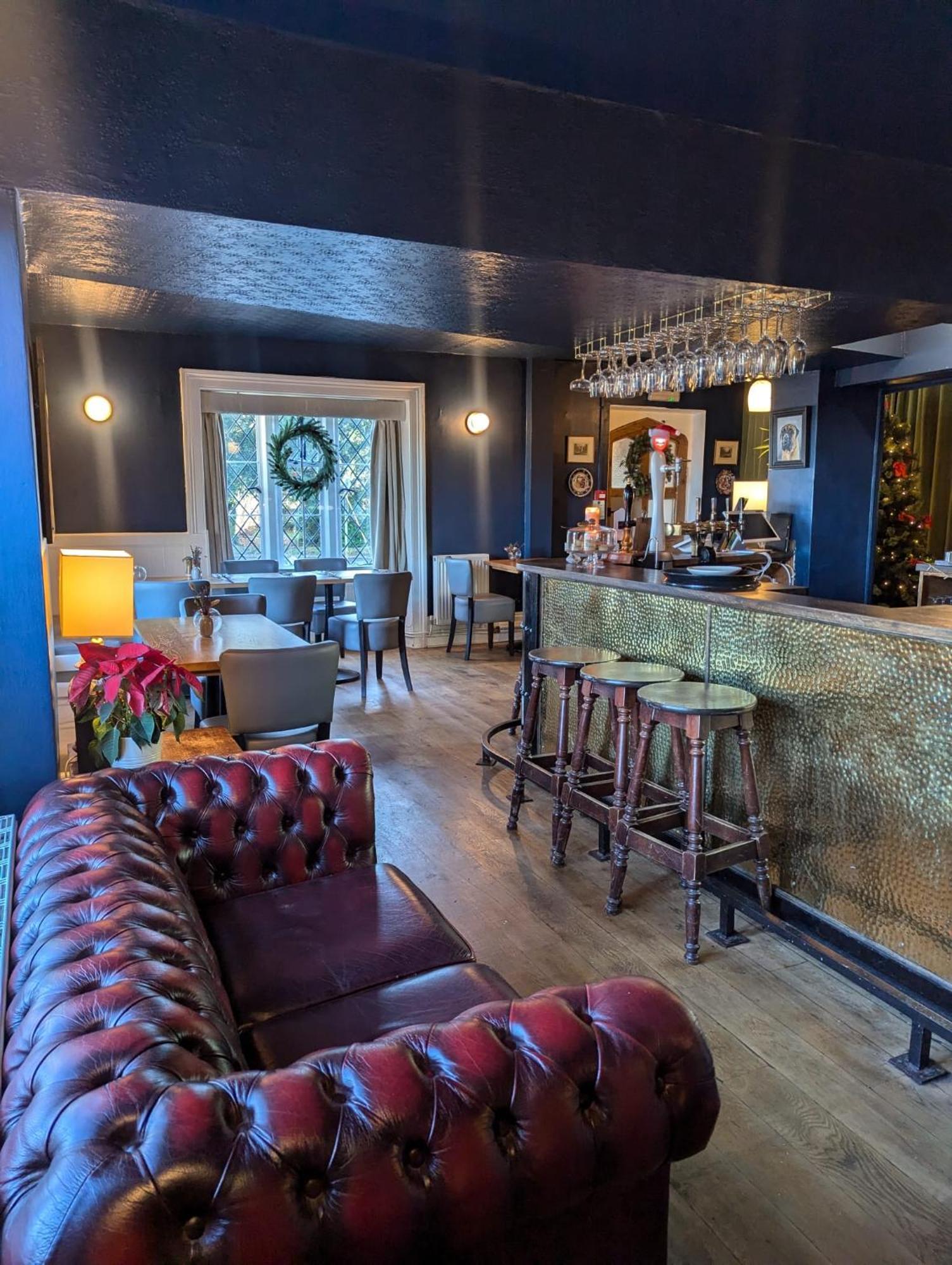 The Duke Hotel Hilmarton エクステリア 写真